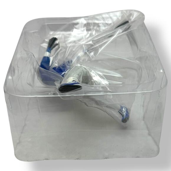 Sammy Sosa 2001 Chicago Cubs Hallmark Keepsake Ornament - Picture 8 of 8